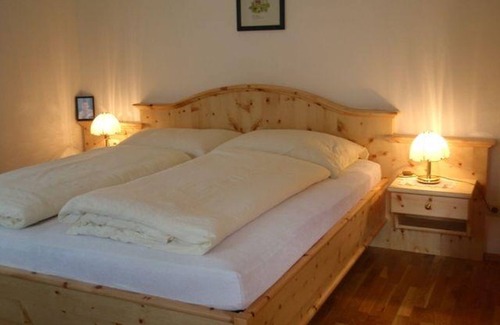 Hintersee Apartment | Family room - 2 double rooms with connecting door - organic farm Vorderbärnau
