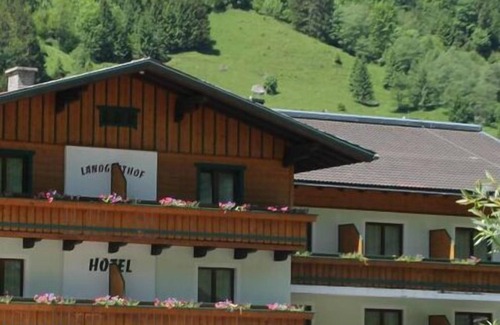 Fusch an der Grossglocknerstrasse House | Family room A+ (B&B 1-2 N) - Waterfall, Hotel