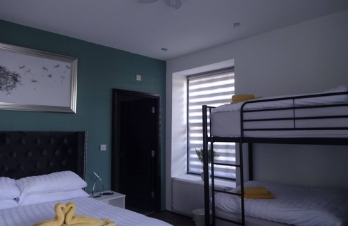 Wigton Other | Family room in the farmhouse, sleeping 4, breakfast included in onsite bistro close to beach