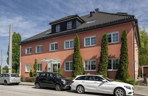 Taxham Cottage | Family room - Salzburg Hotel Lilienhof