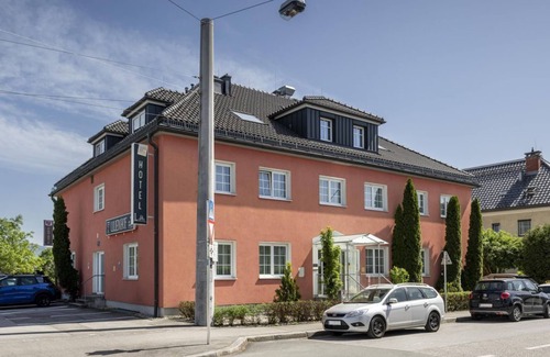 Taxham Cottage | Family room - Salzburg Hotel Lilienhof
