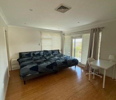 Greenacre House | Family Room with Private Bathroom and Balcony - GA2
