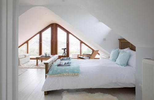 East Wittering House | Family Seaside Retreat - 5 minutes to Beach