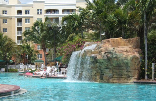 Weston Condo | Family size Condo, centrally located close to Ft. Lauderdale and from Miami.