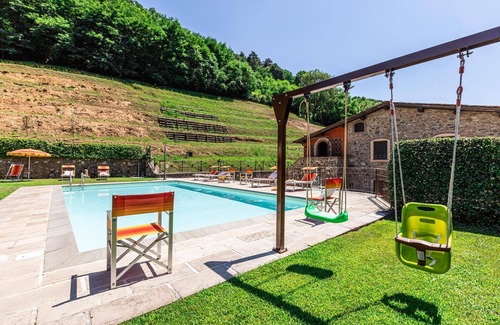 Pescaglia Apartment | Family sized apartment with external patio, barbecue and swimmingpool