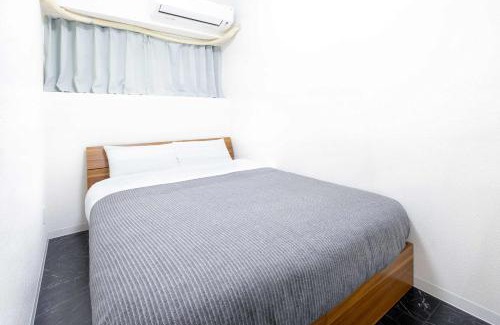 Shikitsuhigashi Apartment | Family Stay Namba Shinsaibashi & Dotonbori Industrial Loft 6Pax
