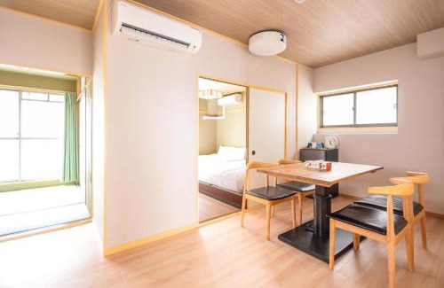 Shikitsuhigashi Apartment | Family Stay Namba Shinsaibashi & Dotonbori 6Pax