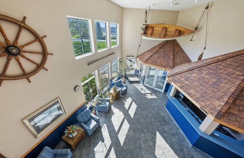Put-in-Bay Hotel | Family Suite at Bayshore Resort Put-in-Bay