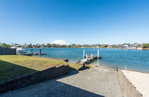 Yamba House | Family Tides LJHooker Yamba