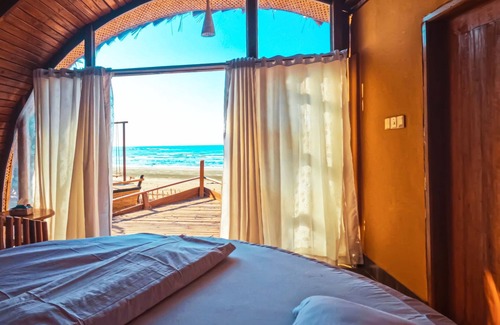 Saint Martin's Island Hotel | Family Time Beach Resort