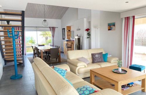 Bretignolles-sur-Mer House | Family villa with heated private pool, 800m to beach, WiFi