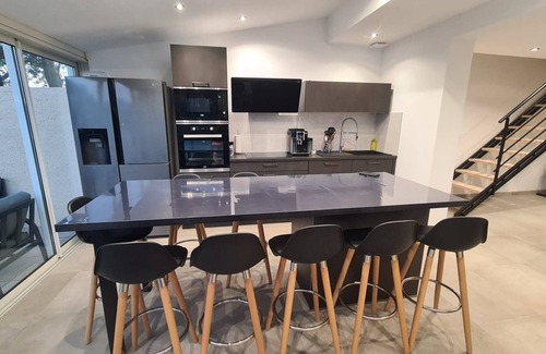 Vias Villa | Family villa close to the sea and shops