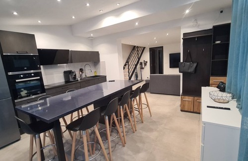 Vias Villa | Family villa close to the sea and shops