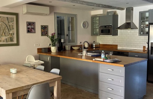 Biot Villa | Family Villa, private pool walking distance from Biot village, close to Beaches