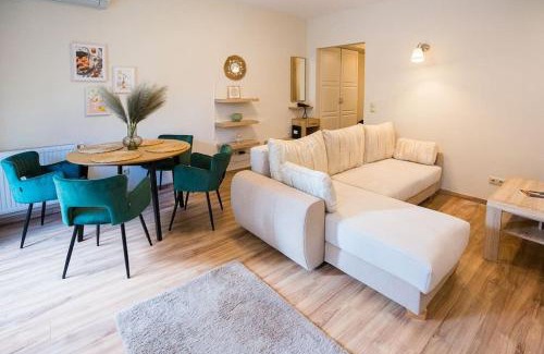 Ujlipotvaros Apartment | FamilyOasis in vibrant Újlipót