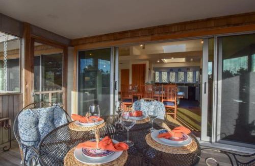 Wellfleet House | Famous Architectural Home in quiet forests of Truro