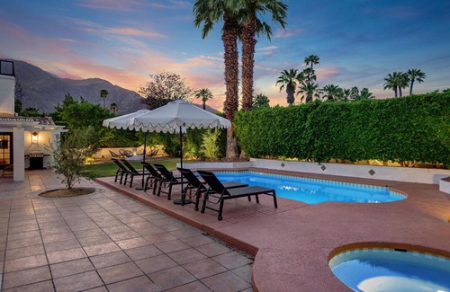 The Movie Colony House | Famous Movie Colony Estate- Casa de Amigos Estate- Ultra Luxe, Pool, Spa, Firepit 4bd, 3.5bth
