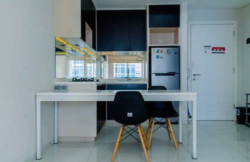 Pinang Apartment | Fancy and Nice 1BR Apartment at Silkwood Residence