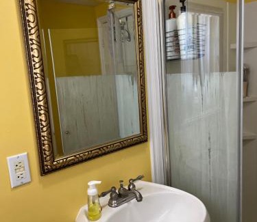 Kings County Apartment | Fancy Nancy Place II