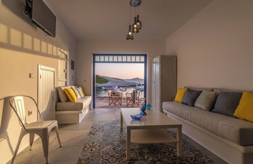Apollonia House | FANI DREAM SUITE By Vilos Suites