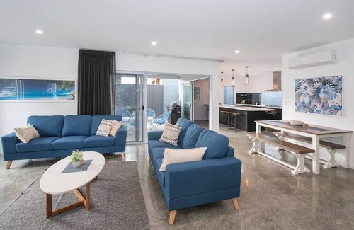 Busselton House | Fantasea- Newly built modern home
