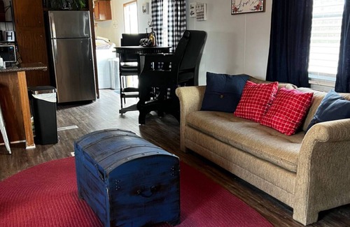 Mason House | Fantastic 2-bedroom manufactured home in Mason