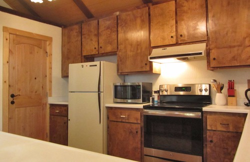 Tahoe Tyrol House | Fantastic 3 bedroom 3 bathrooms home in beautiful South Lake Tahoe