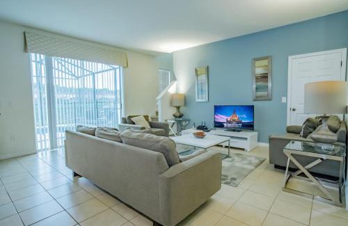 Bellavida House | Fantastic 4br 3ba with Pvt Pool near to Disney