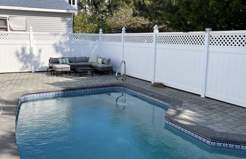 North Beach Haven House | Fantastic Beach Block House With Heated Pool!