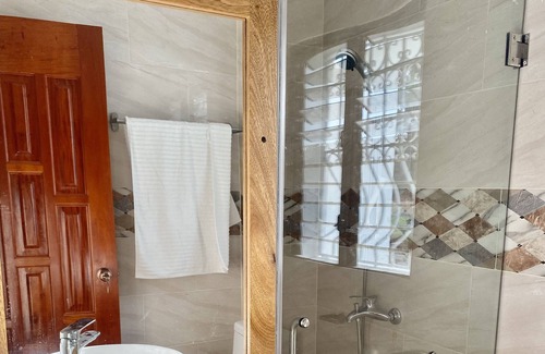 Bocacanasta House | Fantastic bungalow right on the Caribbean Sea