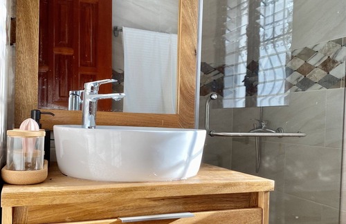 Bocacanasta House | Fantastic bungalow right on the Caribbean Sea