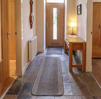 Arden Apartment | Fantastic Cottage in Loch Lomond National Park