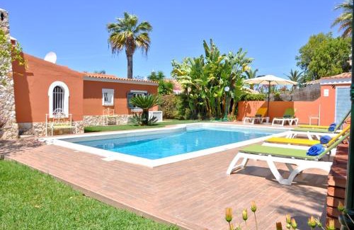 Vilamoura Villa | Fantastic for Family Gatherings, Optional Pool Heating, Free Air Con Wifi