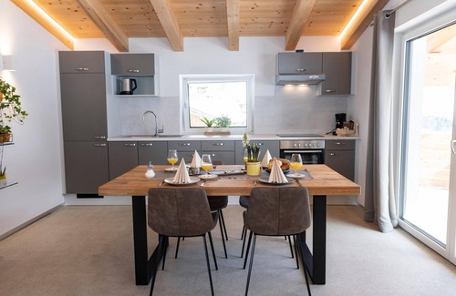 Oberau House | Fantastic group accommodation near the ski lift