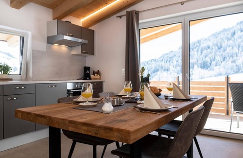 Oberau House | Fantastic group accommodation near the ski lift
