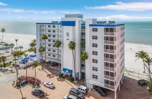 Fort Myers Beach Apartment | -Fantastic Gulf Front Condo North of the Pier- condo