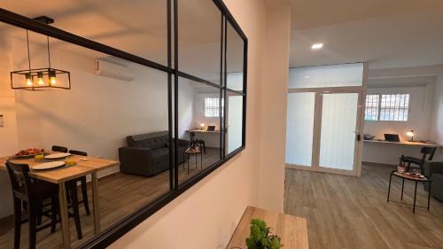 Sant Blai Apartment | Fantastic loft in the center of Alicante By Elconserje