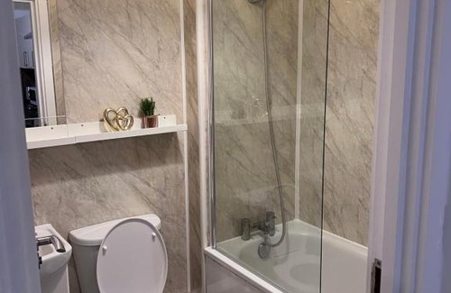 Stanwell Apartment | Fantastic one bedroom