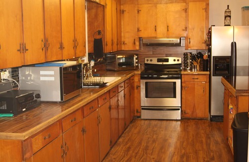 North Charleston House | FANTASTIC PRICE ! FOR CHARLESTON! 2 BR HOUSE NO HIDDEN FEES