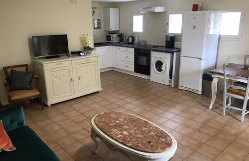 Bias Apartment | Fantastic river location. Swim, Fish, Kayak