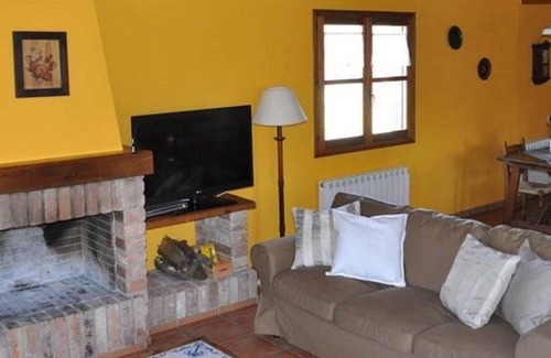 Sagas Cottage | Fantastic rural house El Molí de Canellas