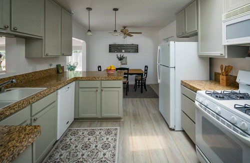 Shell Beach House | Fantastic Shell Beach vacation rental! 30 plus day Stay!