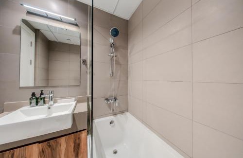 Sharjah Apartment | Fantastic Studio Royale Apartment At Al Mamsha