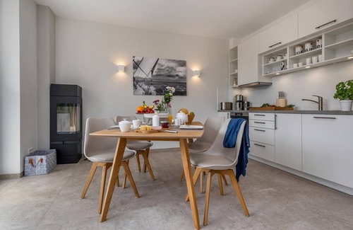 Ostseebad Prerow Apartment | Fantastic vacation apartment with sauna and fireplace built in 2019 in the Baltic Sea spa resort of Prer