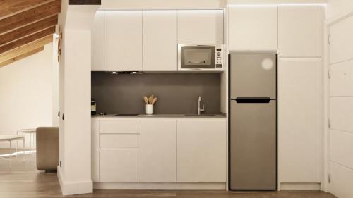 Barrio de La Latina Apartment | Fantastico Atico en Cava Baja Madrid Centro 401 Palacio Real