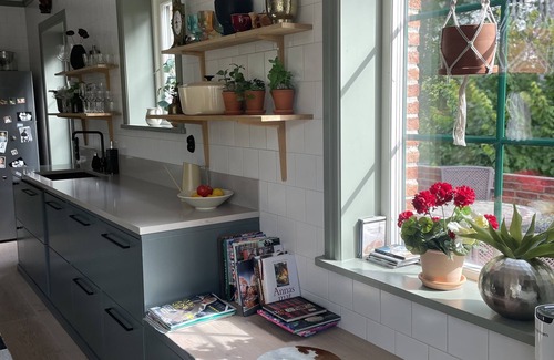 Hastangsudd House | Fantastiskt hus med Pool 15 Minuter Från Vaxholm och 30 Minuter fr City