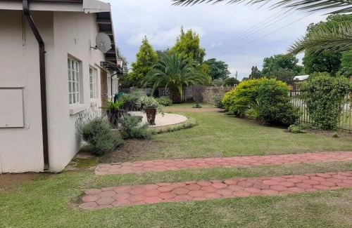 Ladysmith Bed & Breakfast | Faraaz BnB