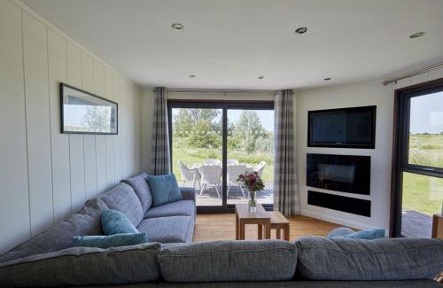 Frome House | Farleigh Lodge