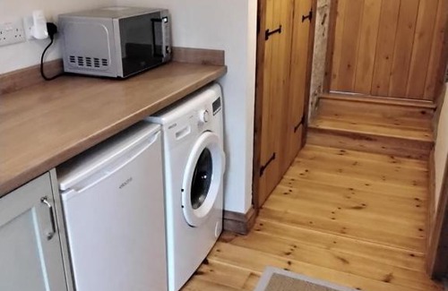 Helston Apartment | Farm accommodation - The Lizard Peninsula, Cornwall