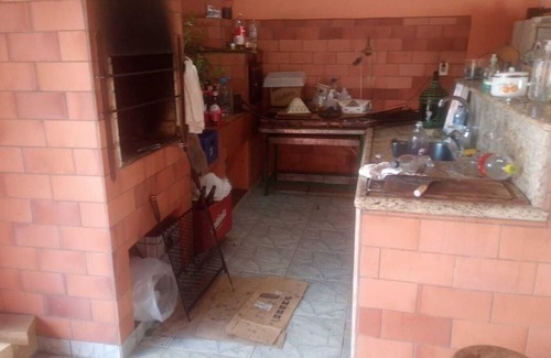 Santa Rita do Passa Quatro House | Farm in tourist municipality with 700 square meters of land